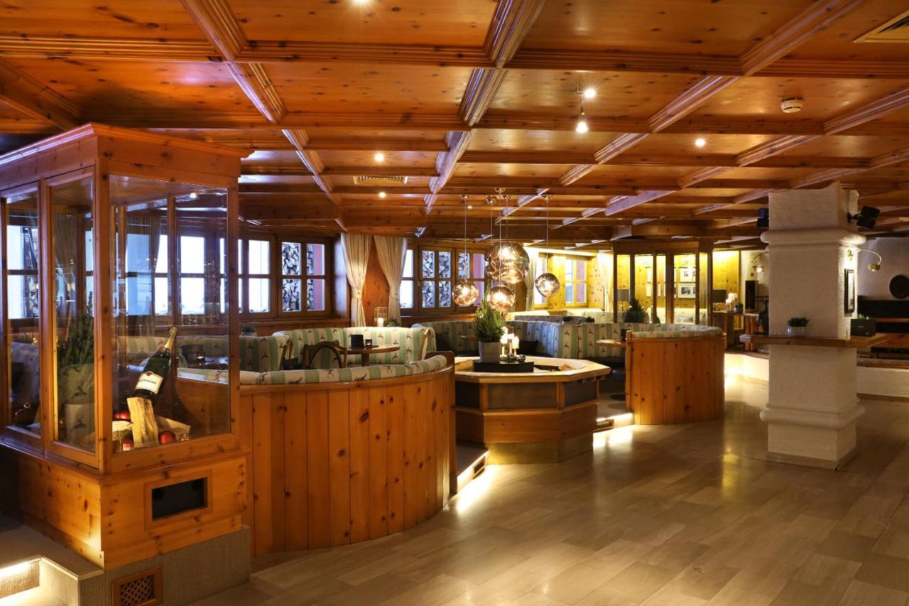 Jufa Alpenhotel Saalbach Exterior photo